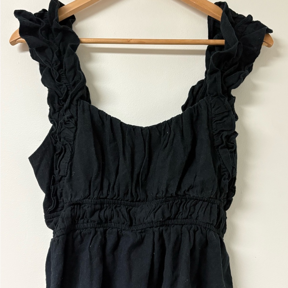 Abercrombie & Fitch Sleeveless Black Crop Tank Top
